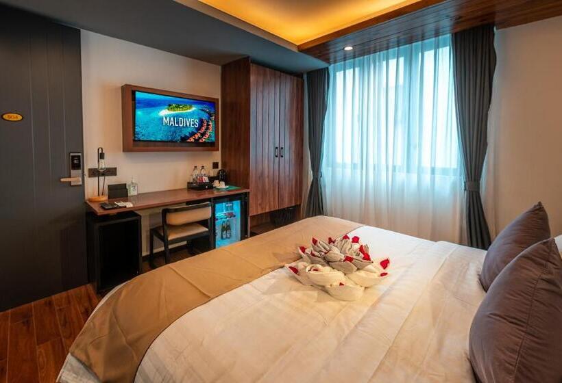 اتاق لوکس, Chen Beach Inn