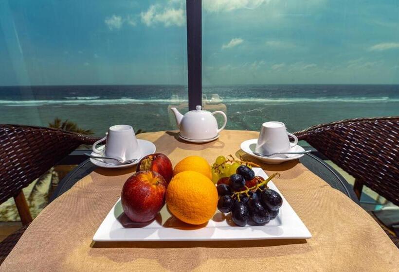 اتاق استاندارد با چشمانداز دریا, Chen Beach Inn