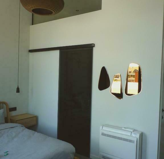 חדר דלוקס, Site78