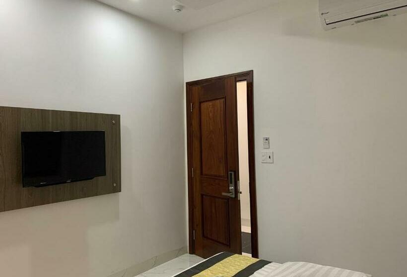 스탠다드 룸, Song Anh