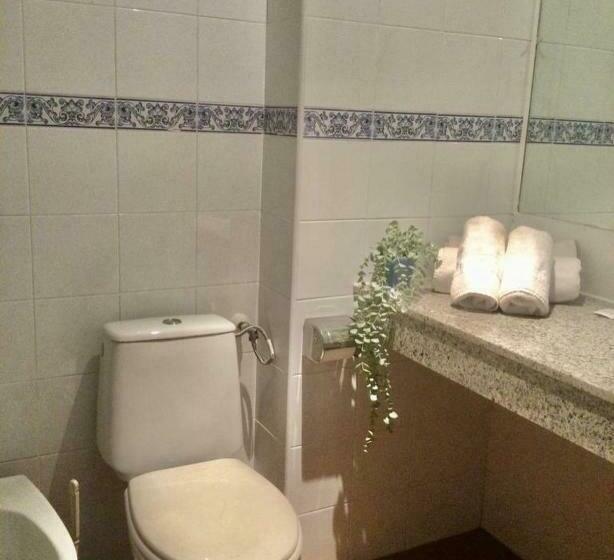 اتاق استاندارد سه نفره, Ncantadarooms