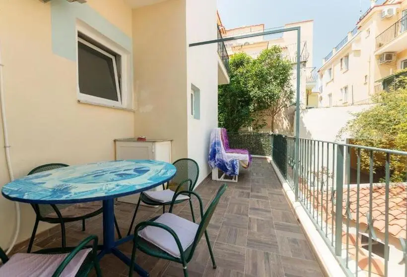 庭の見える1ベッドルームアパートメント, Villa Dei Sogni Aparthotel Ischia Ponte