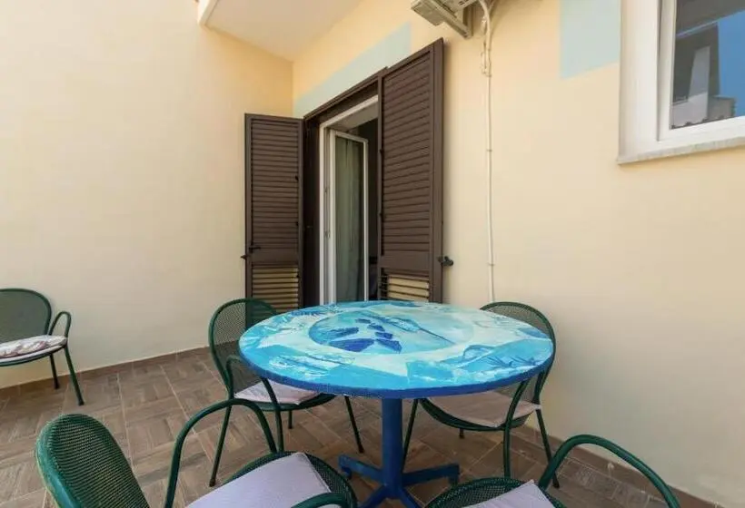 庭の見える1ベッドルームアパートメント, Villa Dei Sogni Aparthotel Ischia Ponte
