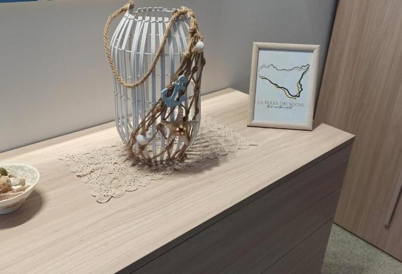 Standard room with outdoor bath, La Terra Dei Sogni