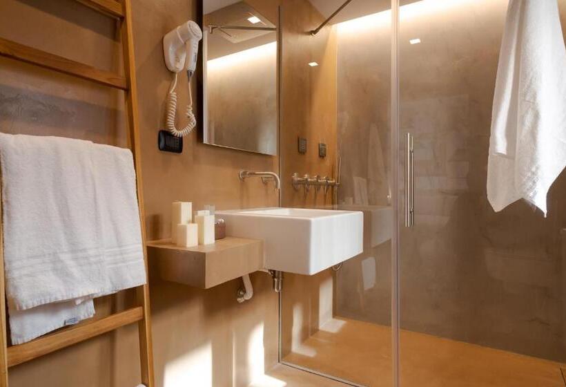 디럭스 룸, Locanda Susuiusu Keyless Entry