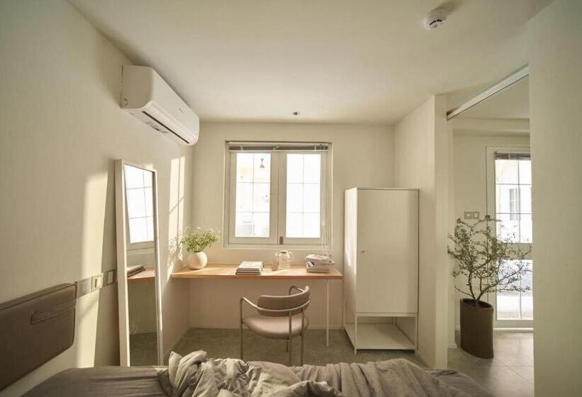 Standard Studio, M Village The Garden