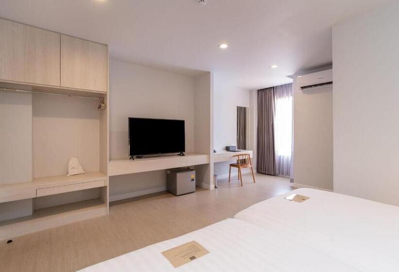 Номер Superior, The Pride Hotel Phitsanulok