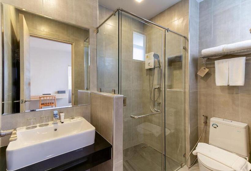 Номер Superior, The Pride Hotel Phitsanulok