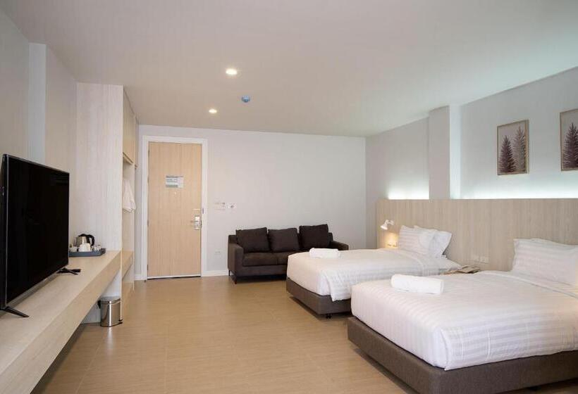 Номер Deluxe, The Pride Hotel Phitsanulok