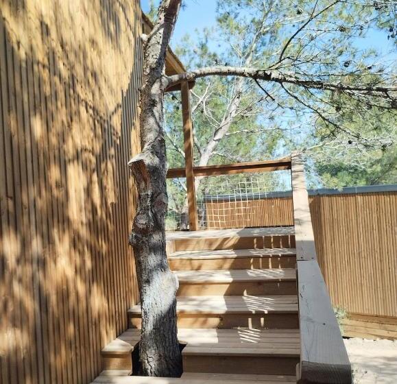 デラックスバンガロー, Villa Occitana