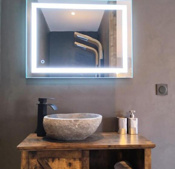 デラックスバンガロー, Villa Occitana