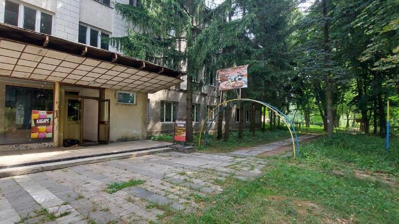 חדר משפחתי, Bb Student