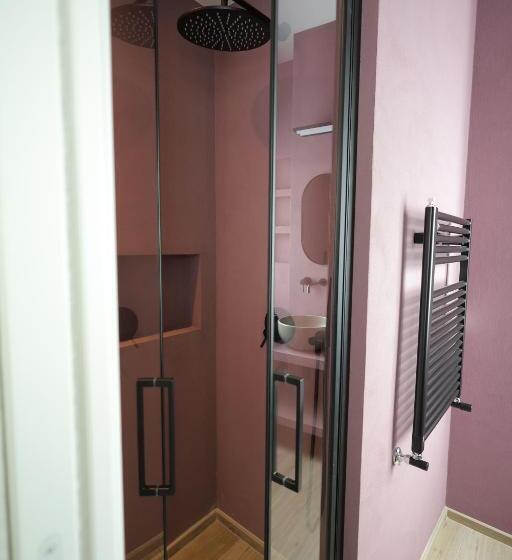 اتاق استاندارد, Gonzaga Guest House