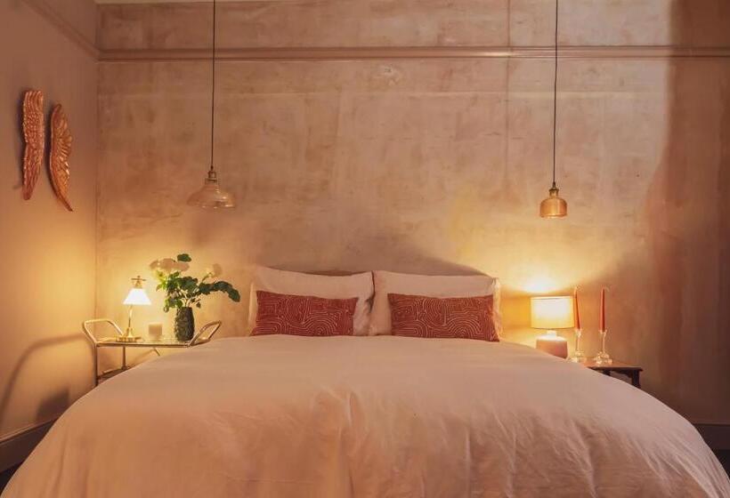 キングサイズベッドのスタンダードルーム, Bo