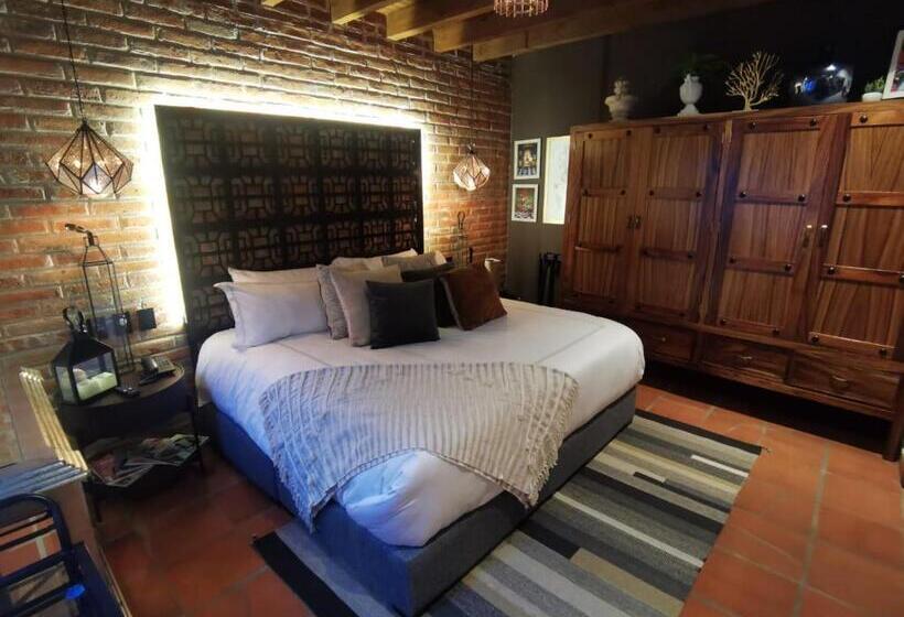 سوییت, Casamada