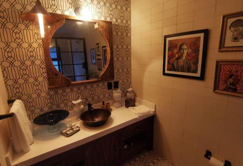 سوییت, Casamada