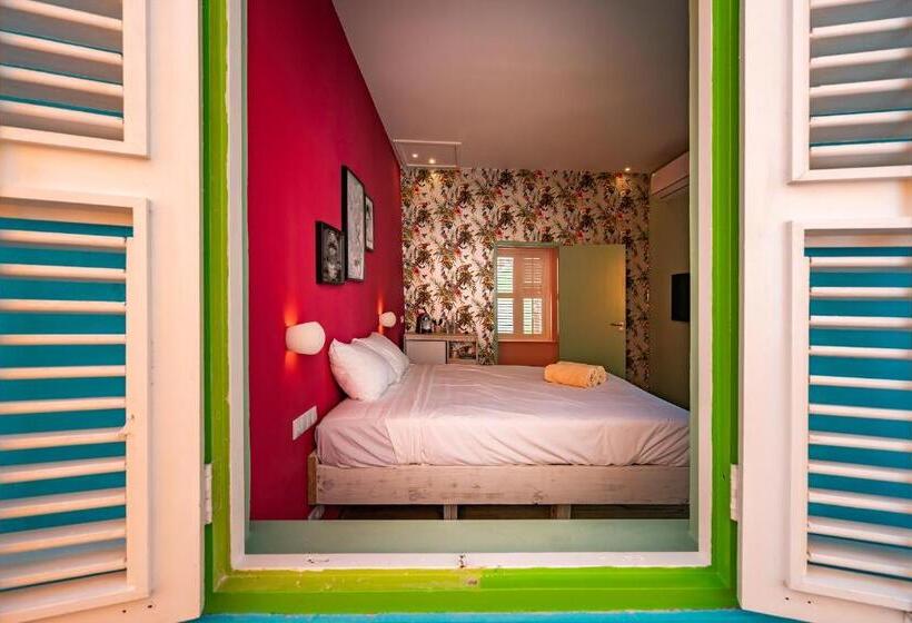 اتاق لوکس با تخت بزرگ, Wynwood Boutique