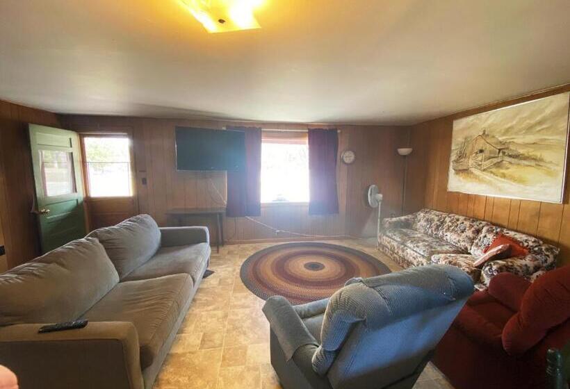 １ベッドルームアパートメント, Rainbow Lodge