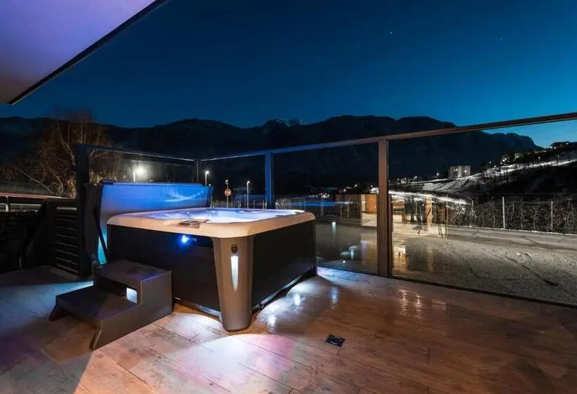 ハイドロマッサージバス付きスイート, Nidaris   Luxury Private Spa Suites