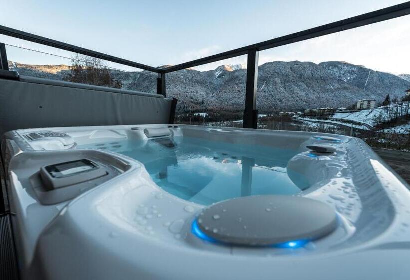 Люкс с гидромассажем, Nidaris   Luxury Private Spa Suites