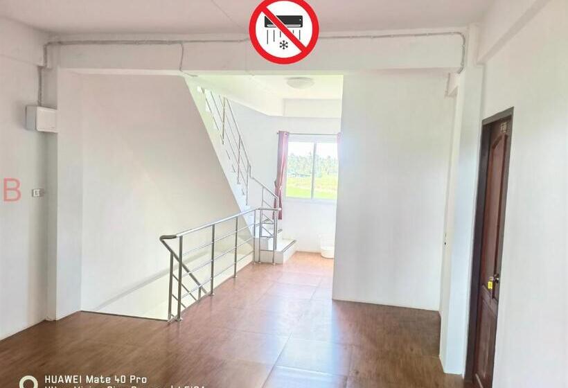 חדר סטנדרט חדר אמבטיה משותף, Yyk Hostel 24h