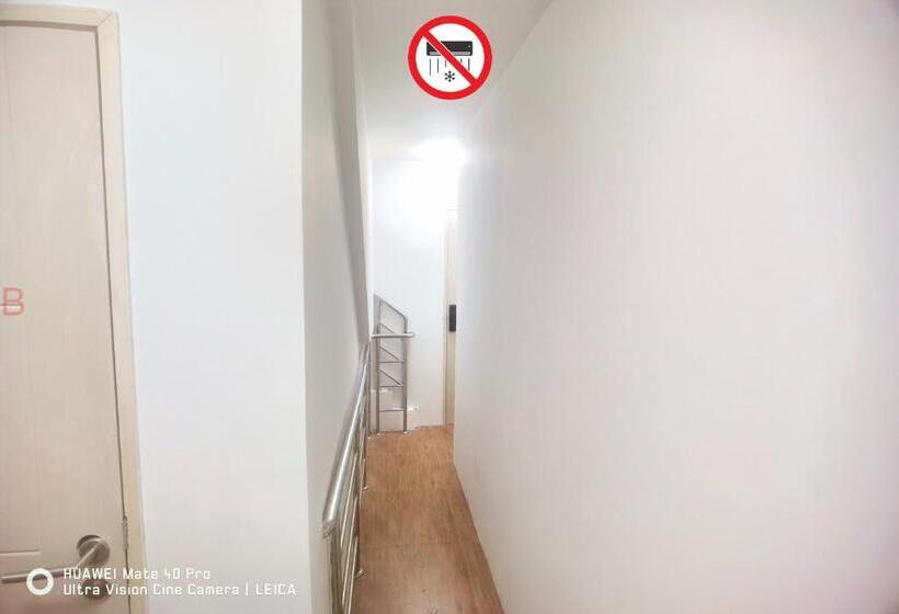 스탠다드 룸 공동 욕실, Yyk Hostel 24h