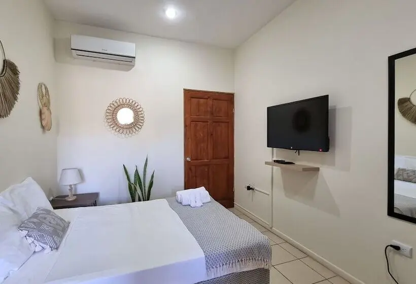 スタンダードルーム, Zulu Surf Hotel Tamarindo