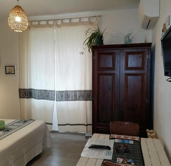 חדר סטנדרט לשלושה, Casetta Al Mare