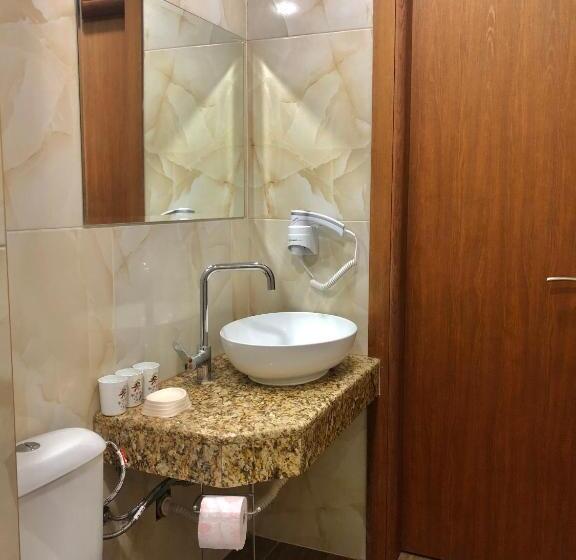 带阳台标准四人间, Maria Garden