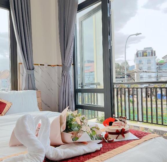 اتاق استاندارد با بالکن, ánh Vân Villa