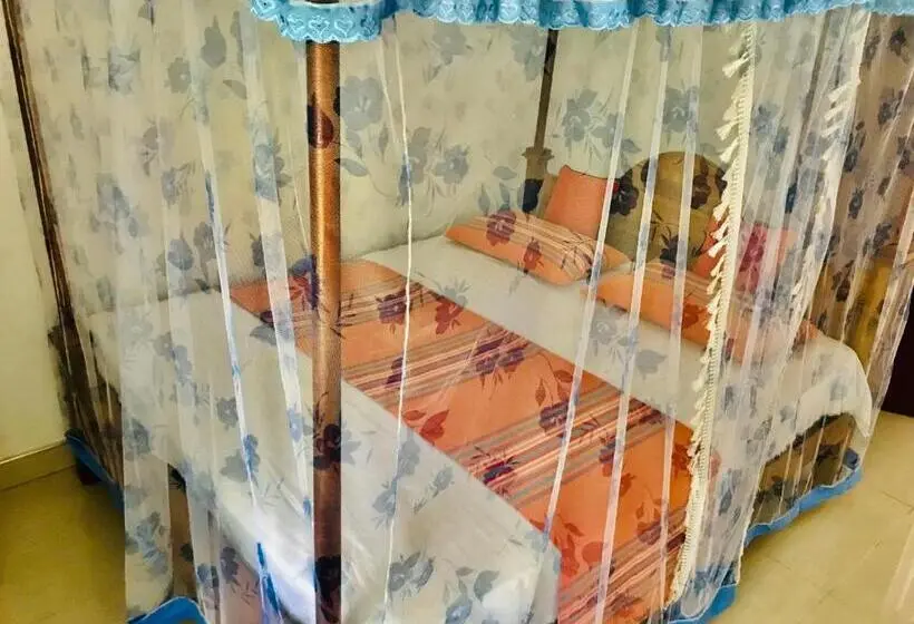 Quarto Economy, Charitha Rest