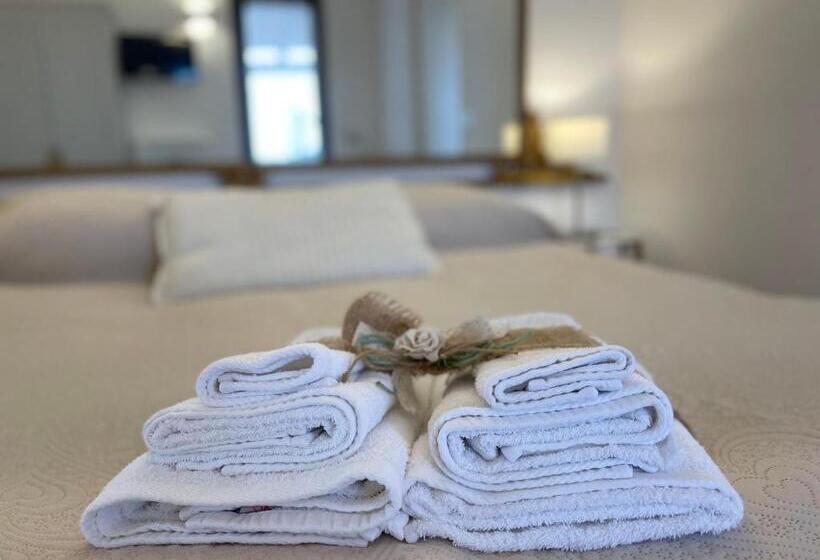 Номер Стандарт с Гидромассажем, Dimora Bellini Apartment And Rooms