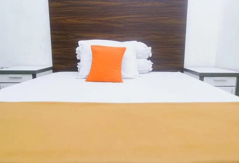 デラックスルーム, Lia Homestay Syariah Pettarani Makassar Mitra Reddoorz