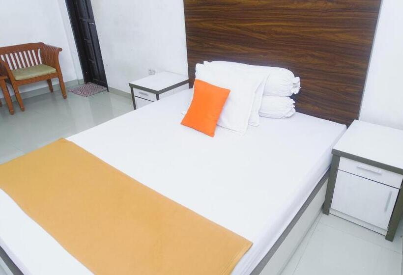 اتاق لوکس, Lia Homestay Syariah Pettarani Makassar Mitra Reddoorz