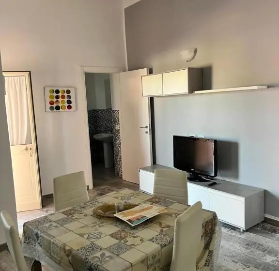 سوئیت با تخت بزرگ, Residence La Conchiglia