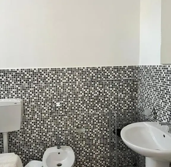 سوئیت با تخت بزرگ, Residence La Conchiglia