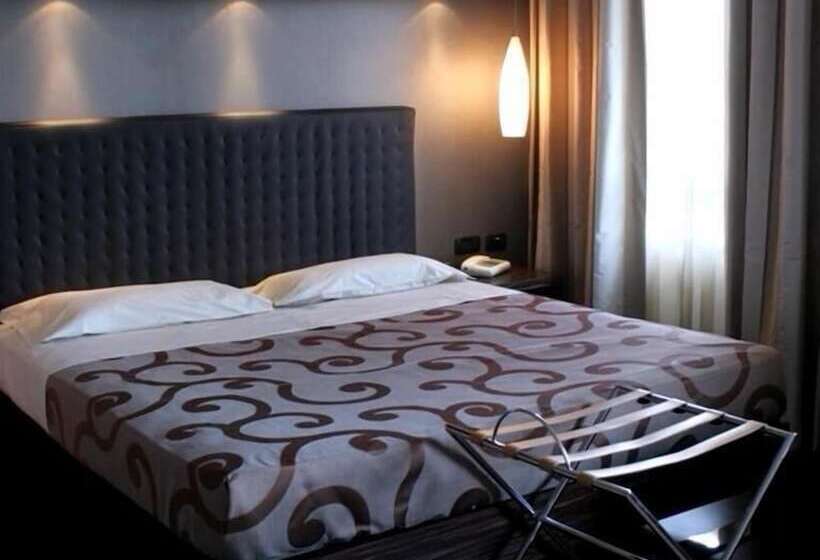 Номер Superior, Axolute Comfort Hotel Como   Cantù