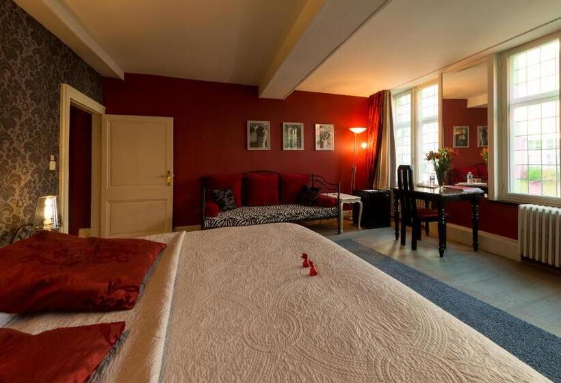 スイート, B&b Next Door