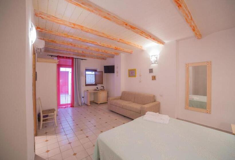 סוויטת ג'וניור, Olbia Domus Inn