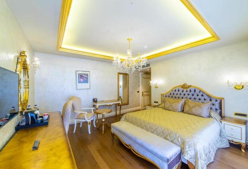 استودیو استاندارد با چشم‌انداز باغ, The Plaza Bodrum