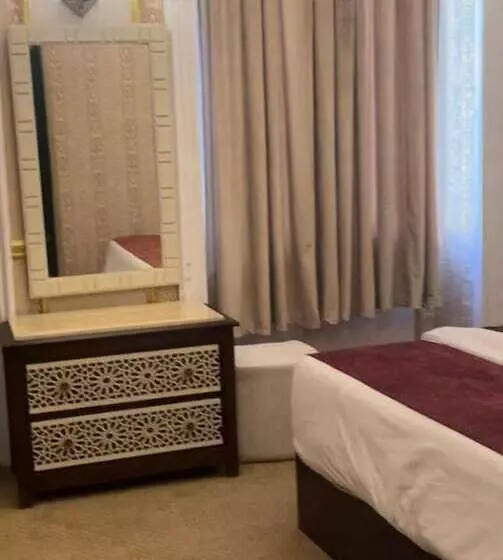 اتاق لوکس یک تخته, Cairo Inn