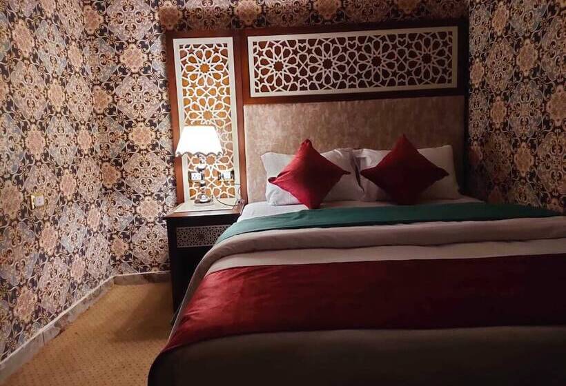 اتاق لوکس یک تخته, Cairo Inn