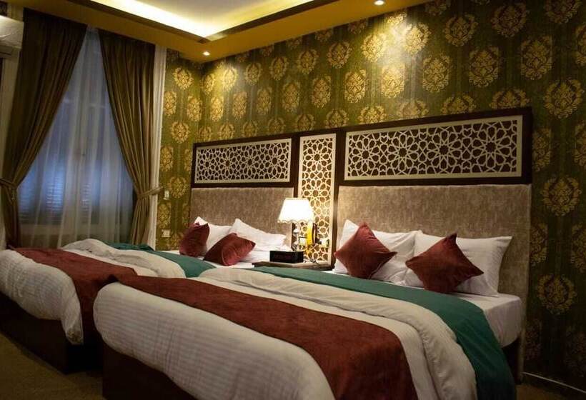 اتاق لوکس چهار تخته, Cairo Inn