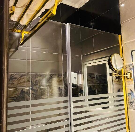 1 Bedroom Penthouse Apartment, Cairo Inn