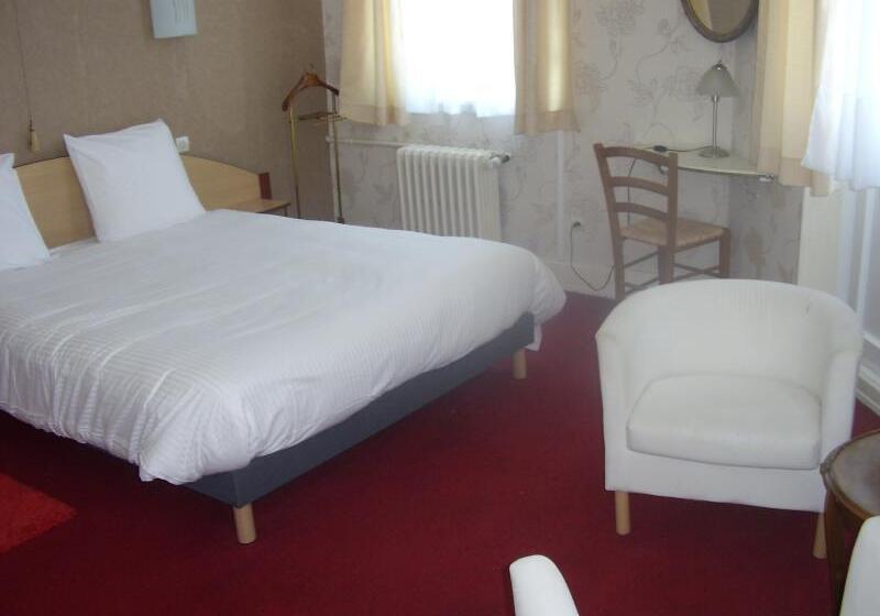 行政单人间, Hôtel des Vosges