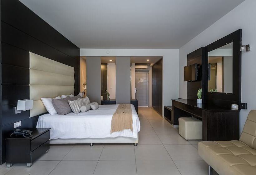 Трехместный Superior Вид на Море, Egeo Easy Living Resort