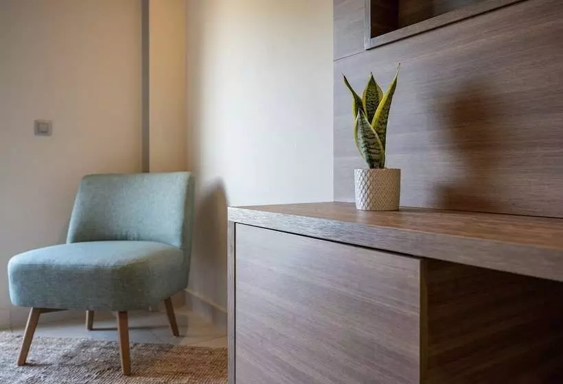 庭の見えるスタンダードトリプルルーム, Egeo Easy Living Resort