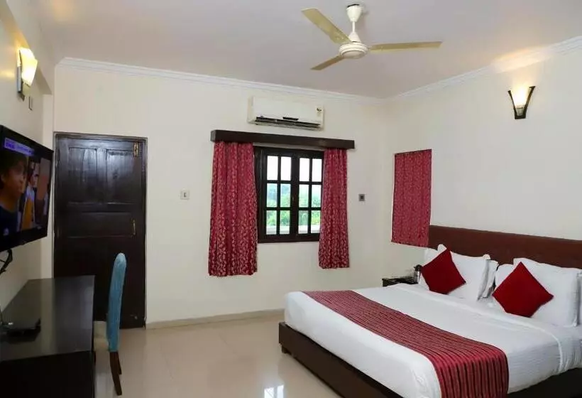 ２ベッドルームアパートメント, Golden Tulip Candolim, Goa