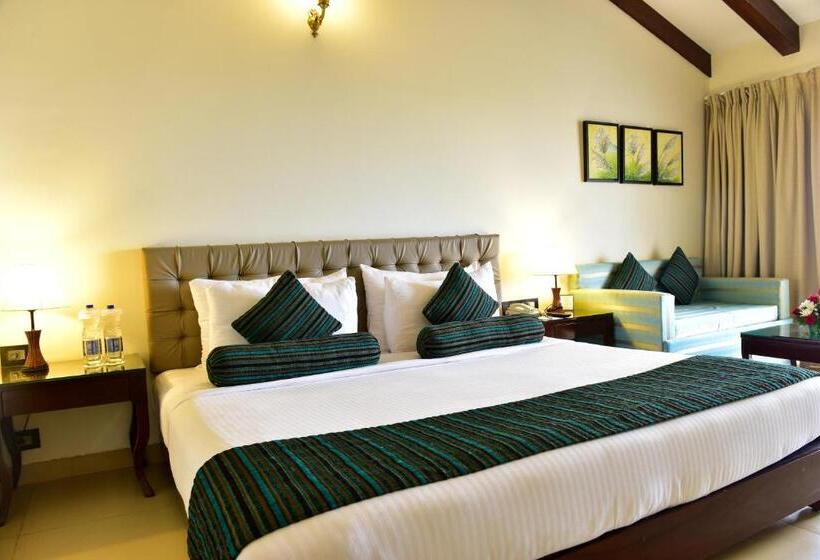 Номер Стандарт, Golden Tulip Candolim, Goa