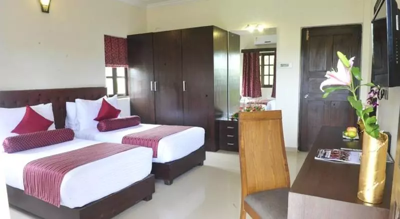 スーペリアールーム, Golden Tulip Candolim, Goa